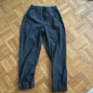 Lululemon Adapted State High-Rise Cropped Jogger